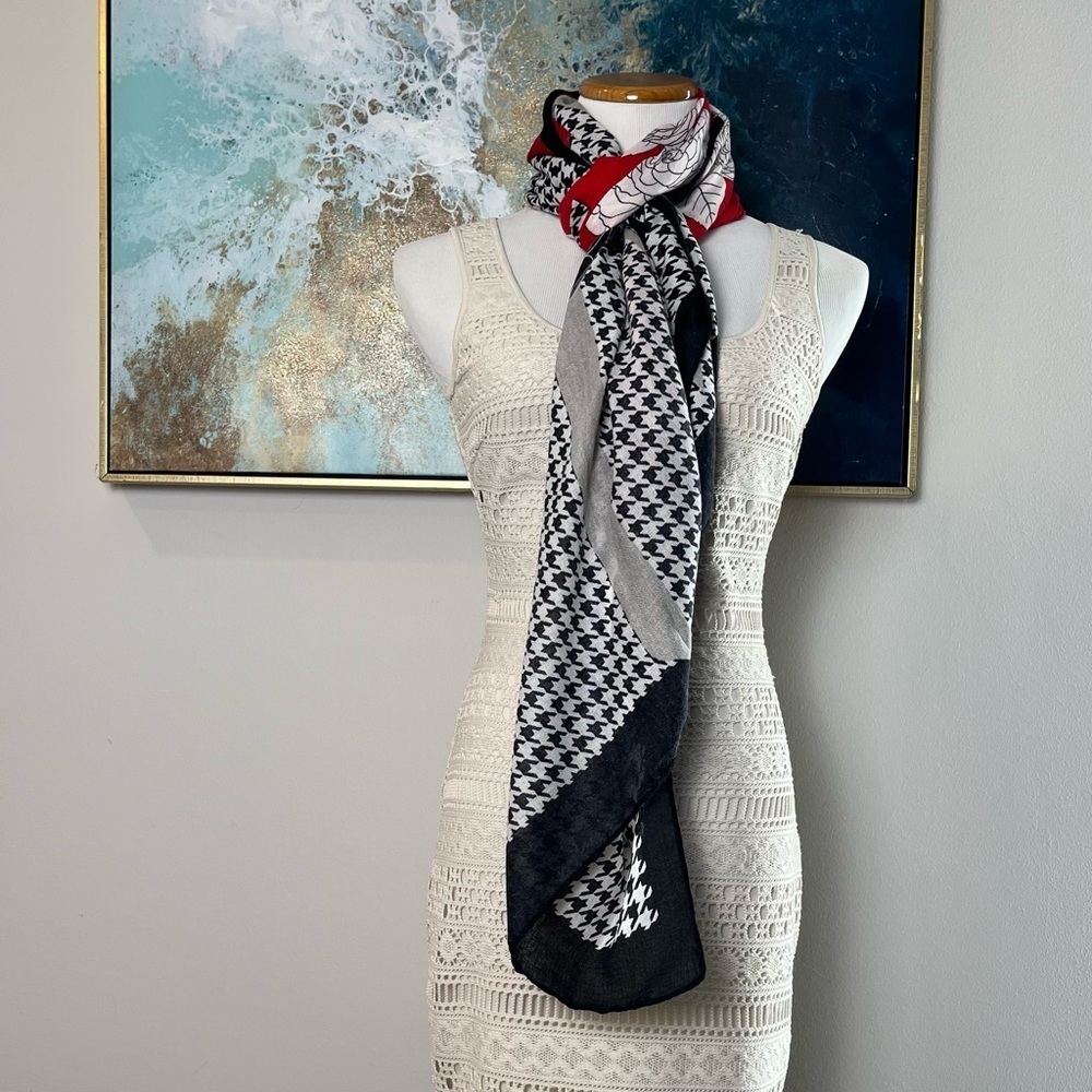 Red and Black Floral Scarf - Picture 9 of 9